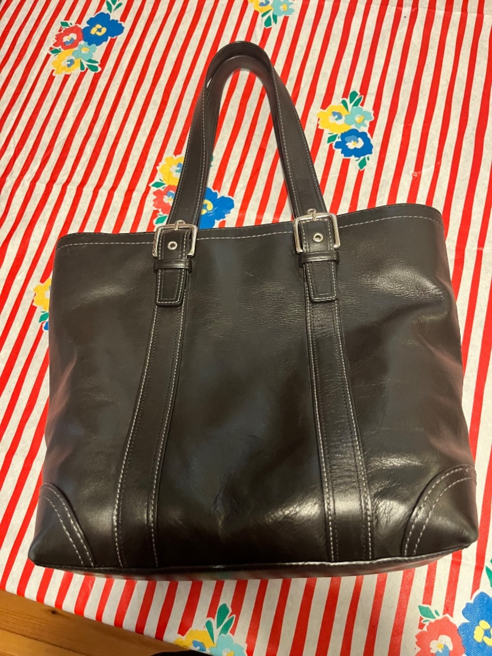 Excellent condition coach tote bag - Picture 6 of 9